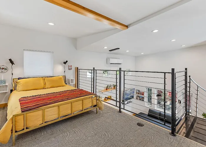 Enchanting & Newly Built Noho 1 Bdr Loft With Ac!